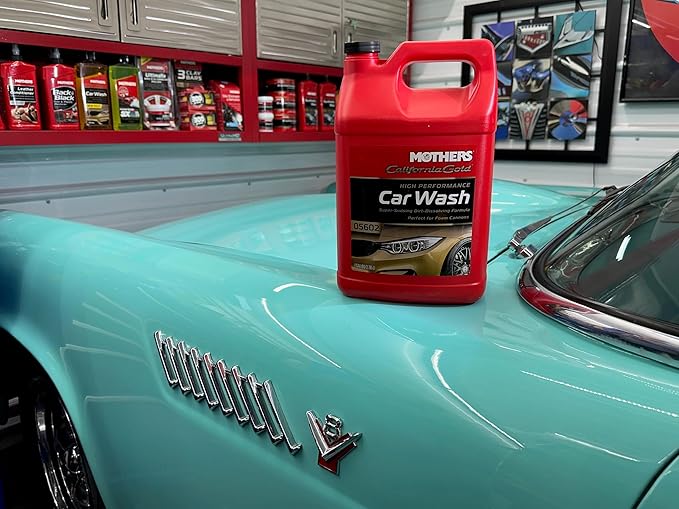 Mothers California Gold High Performance Car Wash, 1 gal. — pH Balanced, Eco-Friendly, Super-Sudsy, Foam Cannon, Safely Cleans Without Stripping Wax, Sealant or Coating, Removes Dirt & Grime (05602)