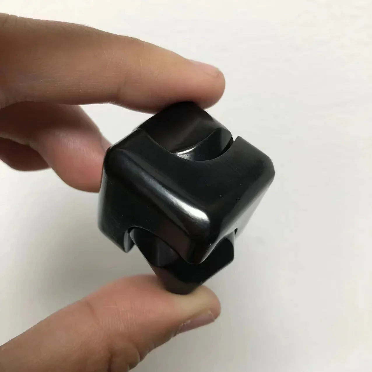 Metal Square Fidget Spinner Cube – Anti-Anxiety Decompression Toy for Stress Relief and Focus