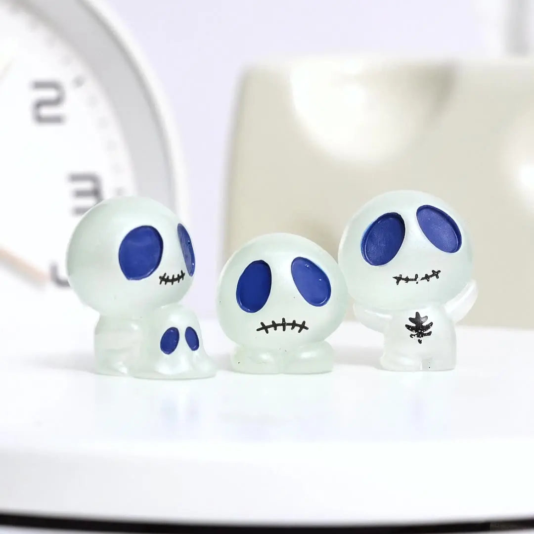 Miniatures Cute Ornament Model Home Car Decoration Figurines Crafts Toys Resin Mini Landscape Home Accessories Supplies Gifts