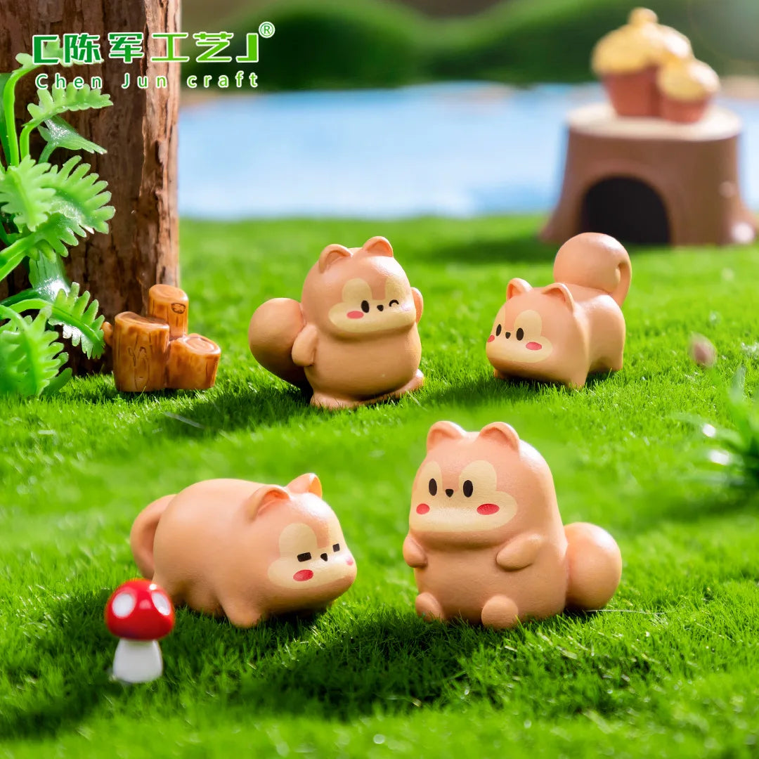 Miniatures Cute Ornament Model Home Car Decoration Figurines Crafts Toys Resin Mini Landscape Home Accessories Supplies Gifts