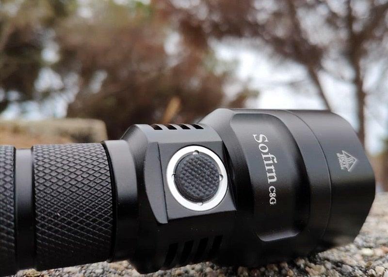 Powerful Flashlight Rechargeable Waterproof Searchlight Powerful Long Beam Distance LED Super Bright Flashlight Cree Torch with Ramping Indicator USB Charger Super Bright Torch Best For Hiking Hunting Camping Outdoor Sport