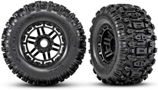 Belted Traxxas Maxx tire/Wheel