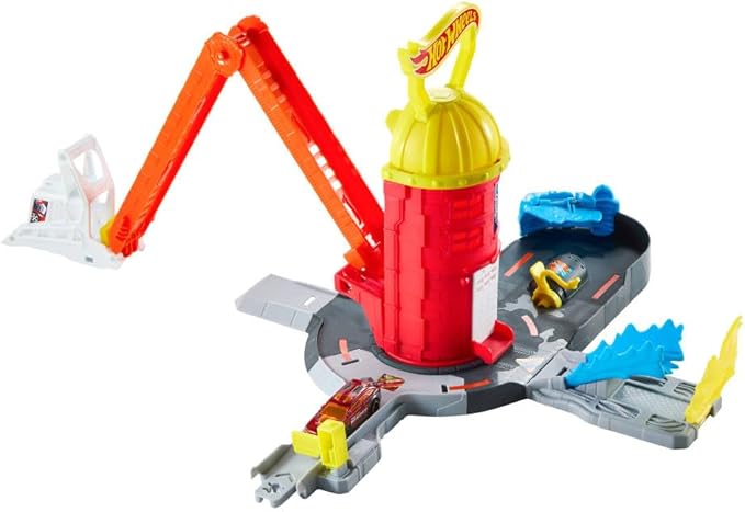 Hot Wheels Toy Car Track Set, City Super Fire Station Rescue Playset & 1:64 Scale Fire Truck, Ladder-Track Extends 16”, 4 Different Exits, Easy Storage