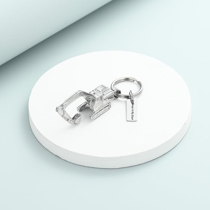 shajwo Cremation Jewelry 18 Wheeler Semi Truck Urn Keychain for Ashes for Women Men Memorial Human Ashes Pendant