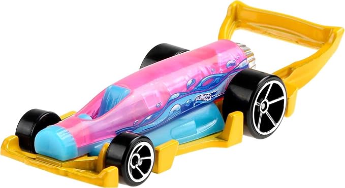 Hot Wheels Toy Cars & Trucks, Let’s Race 10-Pack, Set of 10 1:64 Scale Vehicles from The Animated Netflix Show for Play or Display (Styles May Vary) (Amazon Exclusive)