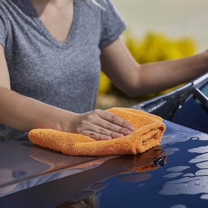 Armor All Car Wash Kit, Includes Car Wash Soap, Wash Mitt & Microfiber Towel