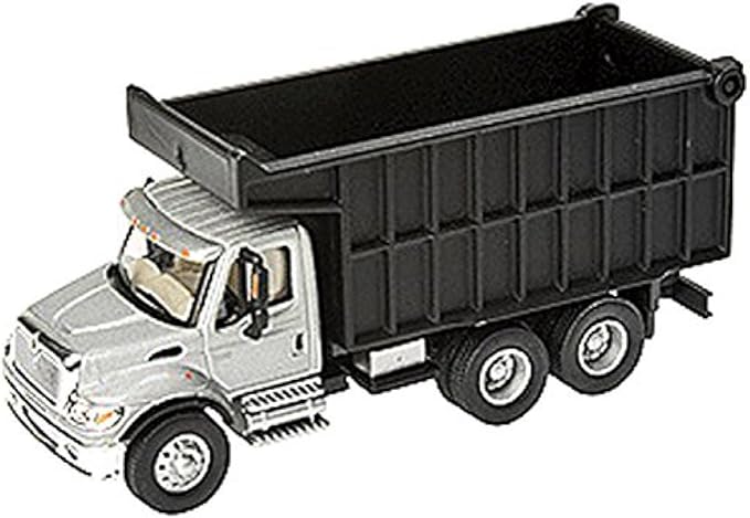 Walthers SceneMaster International, Silver and Black 7600 2-Axle Col Truck