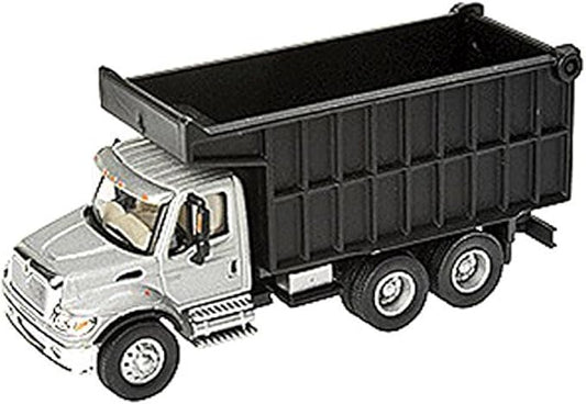 Walthers SceneMaster International, Silver and Black 7600 2-Axle Col Truck