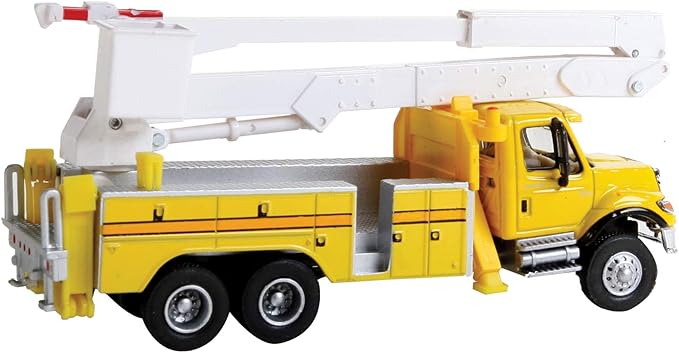 Walthers SceneMaster International, Yellow 7600 Utility Truck w/Bucket Lift
