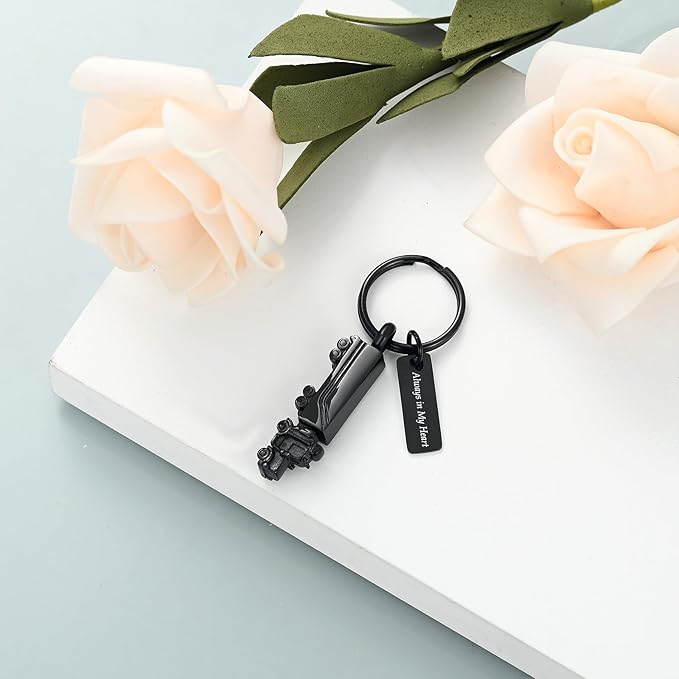 Imrsanl 18 Wheeler Semi Truck Urn Keychain for Ashes for Men Women Memorial Pendant Key Ring Cremation Jewelry Keepsake