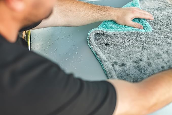 The Rag Company, The Liquid8r, Absorbent 70/30 Blend Microfiber Drying Towel for Cars, Trucks, and SUVs, Safe for Detailing, Scratch-Free, Twist Loop, 1100 GSM, 20x24 Inches, Aqua Blue/Grey