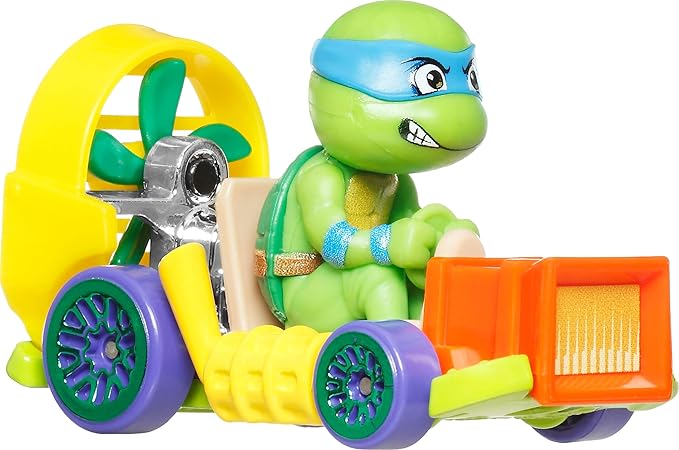 Hot Wheels RacerVerse, Set of 4 Die-Cars 1:64 Scale Toy Cars Optimized for Driving on Tracks with Pop Culture Characters as Drivers