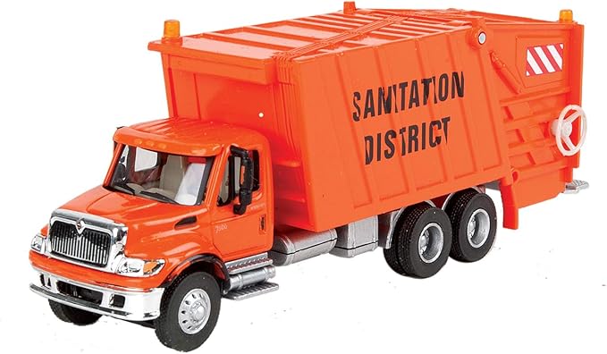 Walthers SceneMaster International, Orange 7600 Garbage Truck