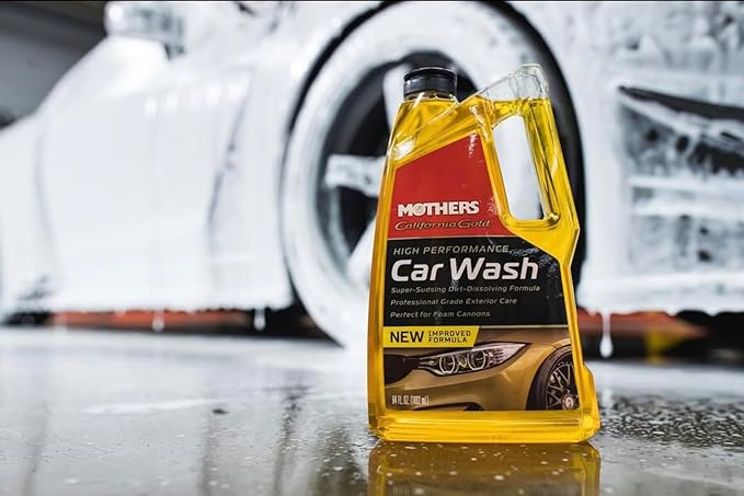 Mothers California Gold High Performance Car Wash, 64 oz. — pH Balanced, Eco-Friendly, Super-Sudsy, Foam Cannon, Safely Cleans Without Stripping Wax, Sealant or Coating, Removes Dirt & Grime (05664)
