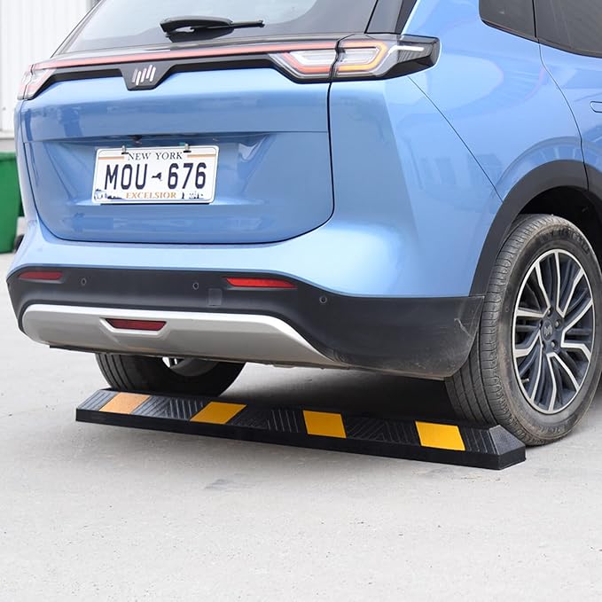 72" inch 6' Feet Heavy Rubber Parking Curb, Installation Kits Included, Parking Garage Floor Stopper, Wheel Stopper for Vehicles Truck Driveway Protect Cars Vans Trucks Pumpers (72" - 1Pack)