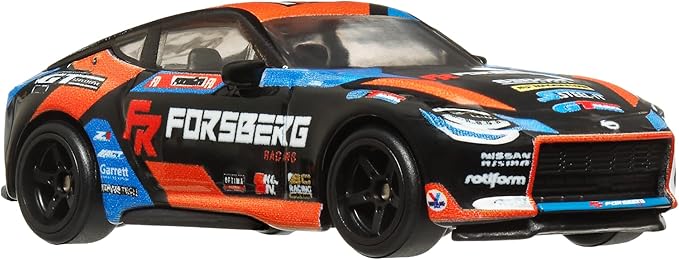 Hot Wheels Premium Car Culture Collectible Toy Car, 1:64 Scale Die-Cast Nissan 400Z, Slide Street Vehicle with Real Riders Tires