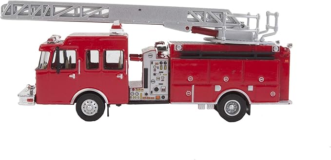 Walthers SceneMaster Heavy-Duty Ladder Truck