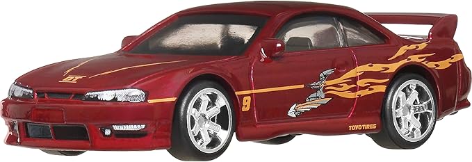 Hot Wheels Cars, Premium Fast & Furious 1:64 Scale Die-Cast Car for Collectors Inspired by Fast & Furious Movie Franchise