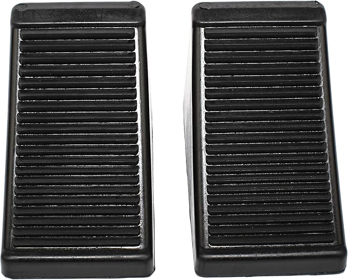 MaxxHaul 50011 Heavy-Duty Rubber Wheel Chocks with Eyebolt, Anti-Slip Design for Trailers, RVs, and Trucks (6.5" x 3.75" x 4") - 2 Pack