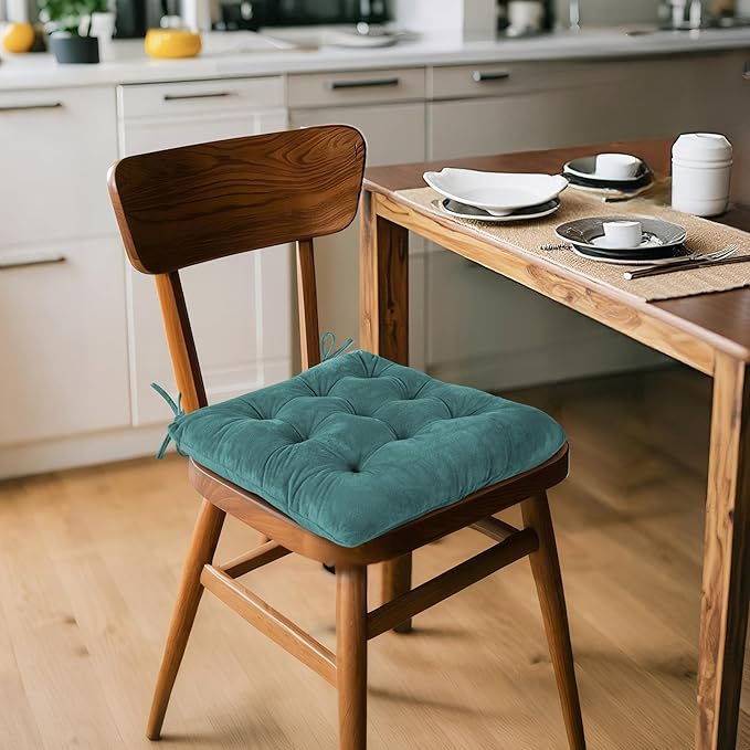 ELFJOY Chair Cushions for Dining Chairs Set of 4 Kitchen Seat Cushions Indoor Velvet Seat Pad with Ties for Dining Office Living Room (18" x 18", Green)