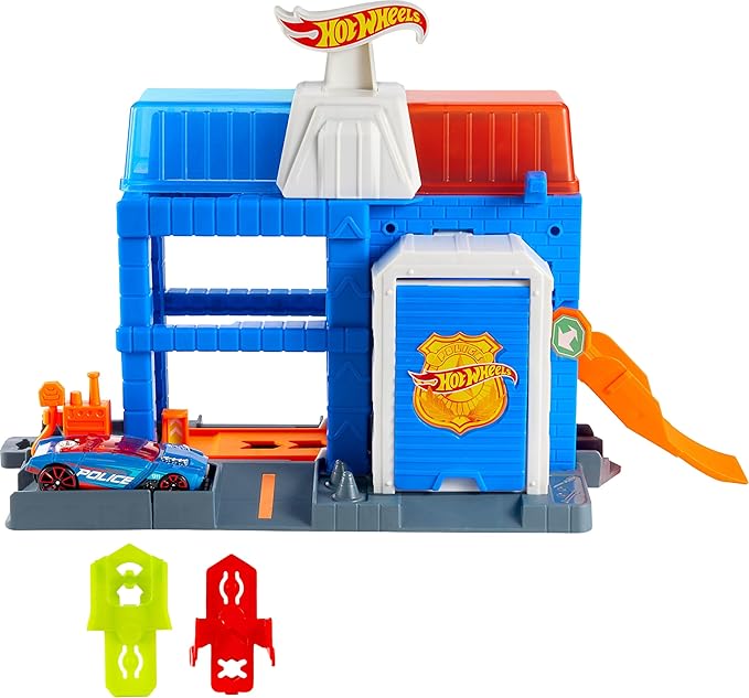 Hot Wheels Toy Car Track Set, City Downtown Police Tower Playset & 1:64 Scale Die-Cast Police Vehicle, Expands to 3 Levels, Speed Snap Track System