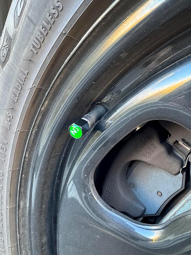 TACTILIAN N2 Nitrogen Tire Valve Caps | Leakproof Aluminum Tire Valve Stem Caps Green with Rubber O-Rings for Nitrogen Filled Tires | N2 Tire Valve Caps Green 4 Pack