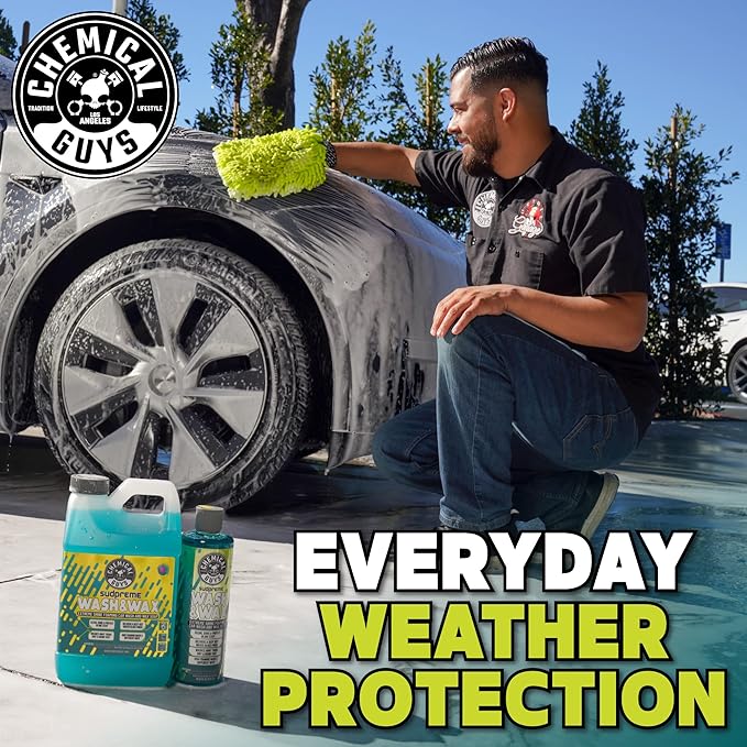 Chemical Guys CWS10216 Sudpreme Wash & Wax Extreme Shine Foaming Car Wash Soap (Safe for Cars, Trucks, SUVs, Motorcycles, RVs & More) 16 fl oz
