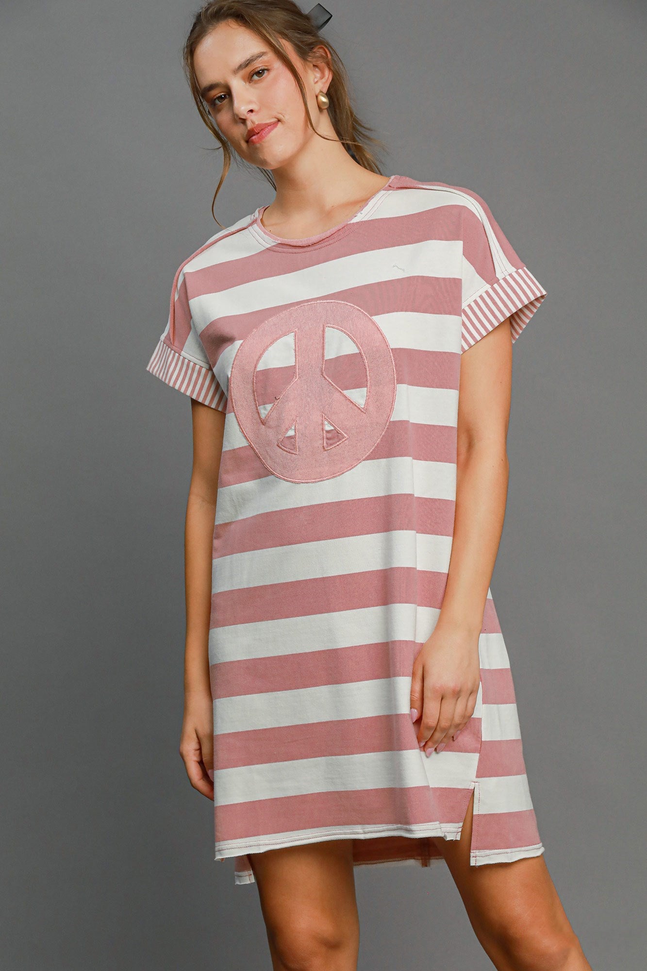 Peace Applique Striped Short Sleeve Mini Dress – Trendy Stripes, Playful Peace Applique, and High-Low Hem for a Chic Casual Look
