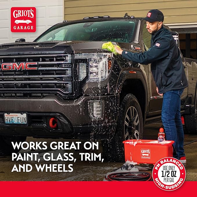Griot's Garage Super-Concentrated Car Wash for Vehicle Washing and Cleaning, Foaming Liquid Soap, Won't Strip Waxes, Sealants or Ceramic Coatings, pH Balanced, 11103, One Gallon