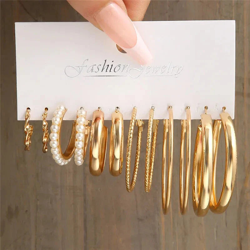 Gold Butterfly & Heart Dangle Earrings Set – Acrylic Drop Jewelry for Women