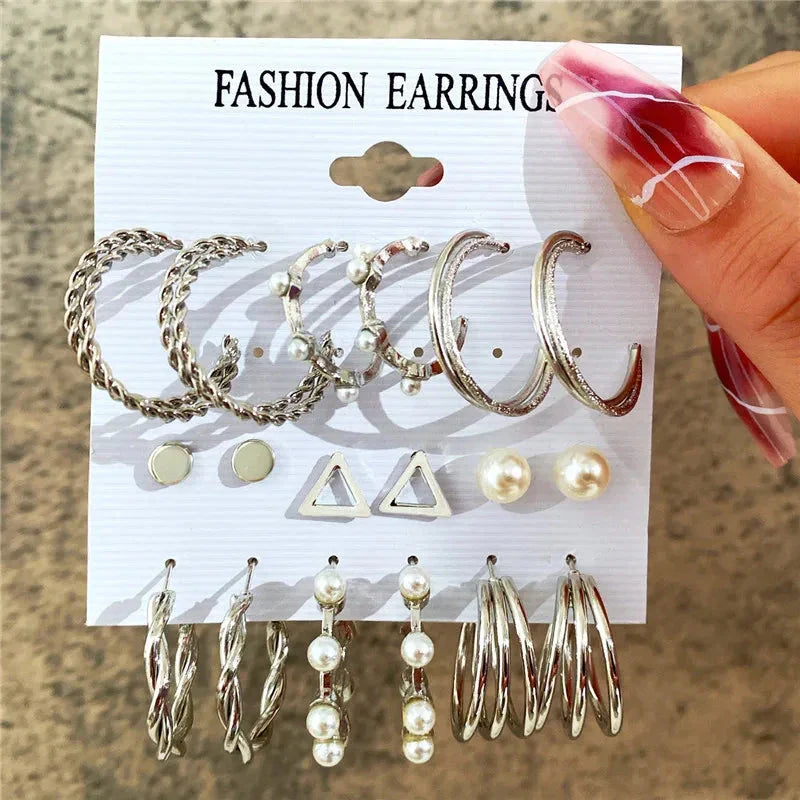 Gold Butterfly & Heart Dangle Earrings Set – Acrylic Drop Jewelry for Women