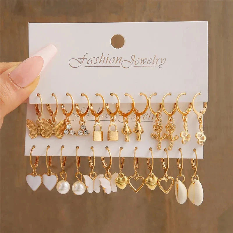 Gold Butterfly & Heart Dangle Earrings Set – Acrylic Drop Jewelry for Women