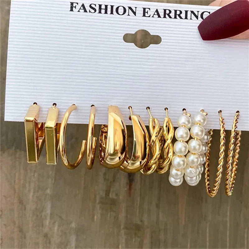 Gold Butterfly & Heart Dangle Earrings Set – Acrylic Drop Jewelry for Women