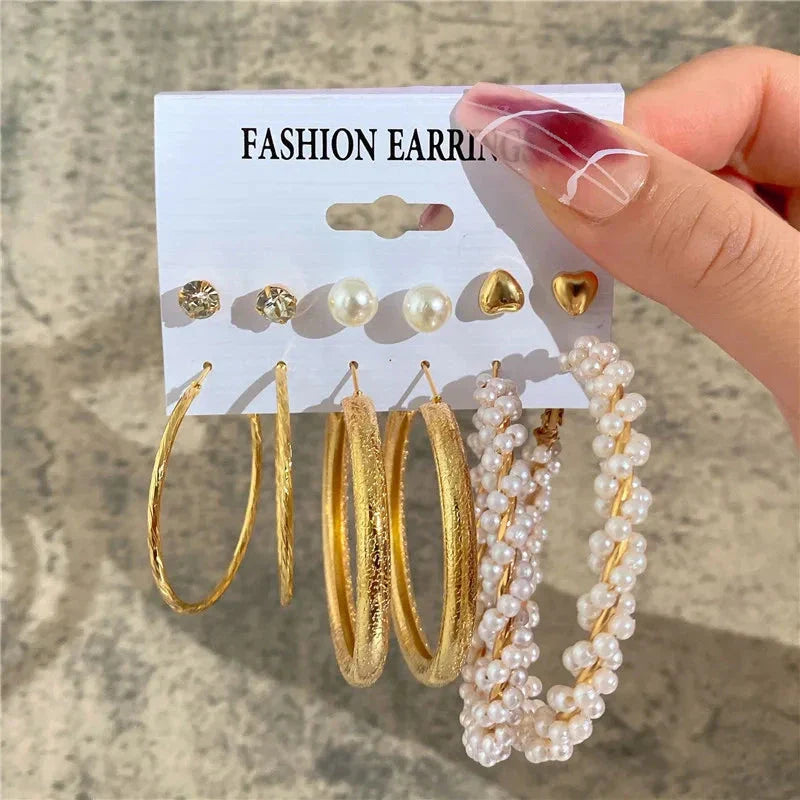 Gold Butterfly & Heart Dangle Earrings Set – Acrylic Drop Jewelry for Women