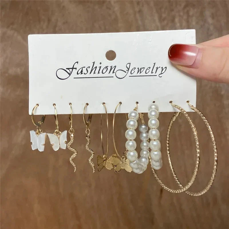 Gold Butterfly & Heart Dangle Earrings Set – Acrylic Drop Jewelry for Women