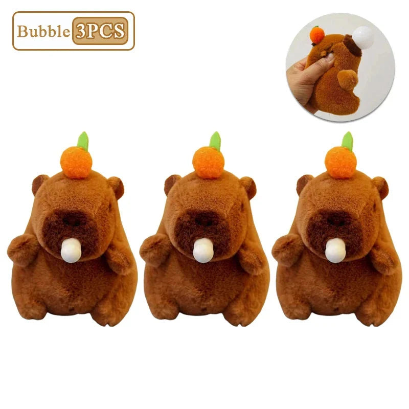 Plush Capybara Keychain – Cute Persimmon Wagging Tail Pendant Toy