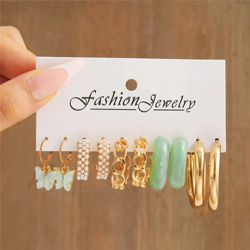 Gold Butterfly & Heart Dangle Earrings Set – Acrylic Drop Jewelry for Women