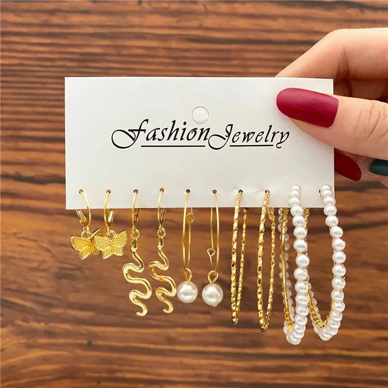 Gold Butterfly & Heart Dangle Earrings Set – Acrylic Drop Jewelry for Women