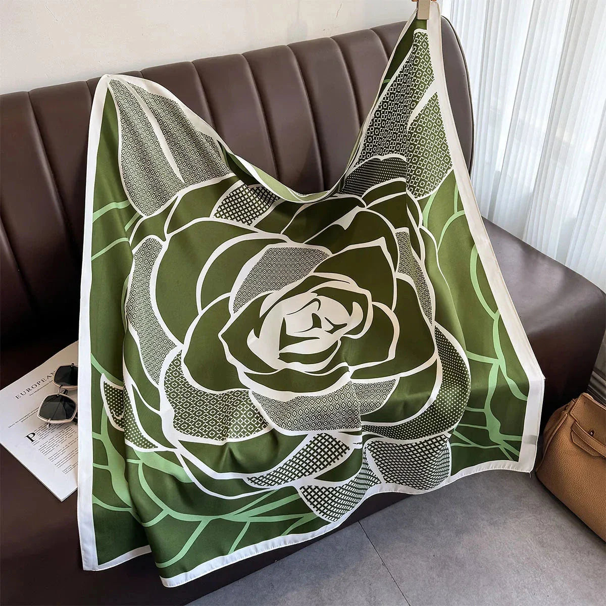 90x90cm Square Silk-Feel Scarf – Luxury Women’s Shawl & Head Wrap