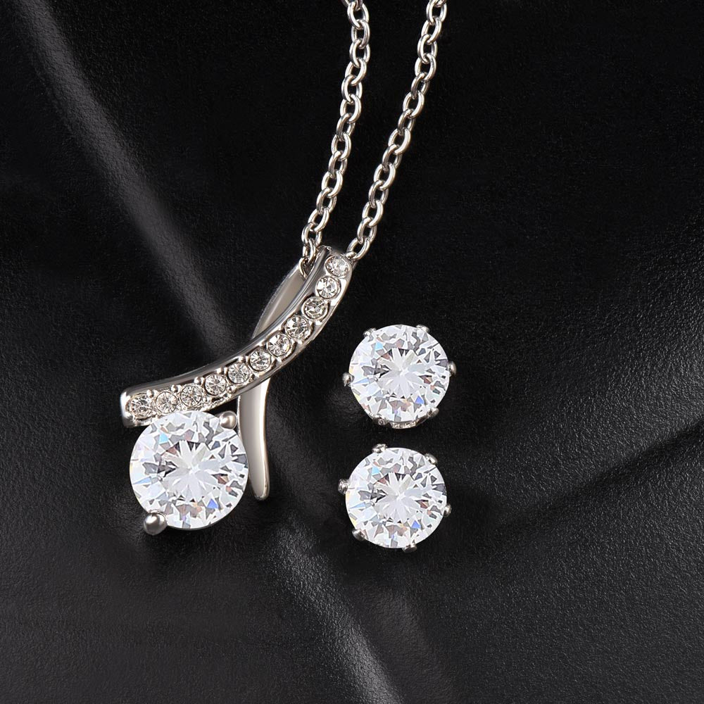 1970's Flower Power Alluring Beauty Necklace & Earring Jewelry Gift Set