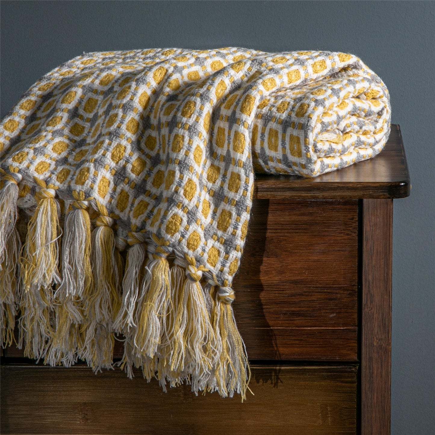 Fashion Knitted Solid Color Sofa Tassel Blanket