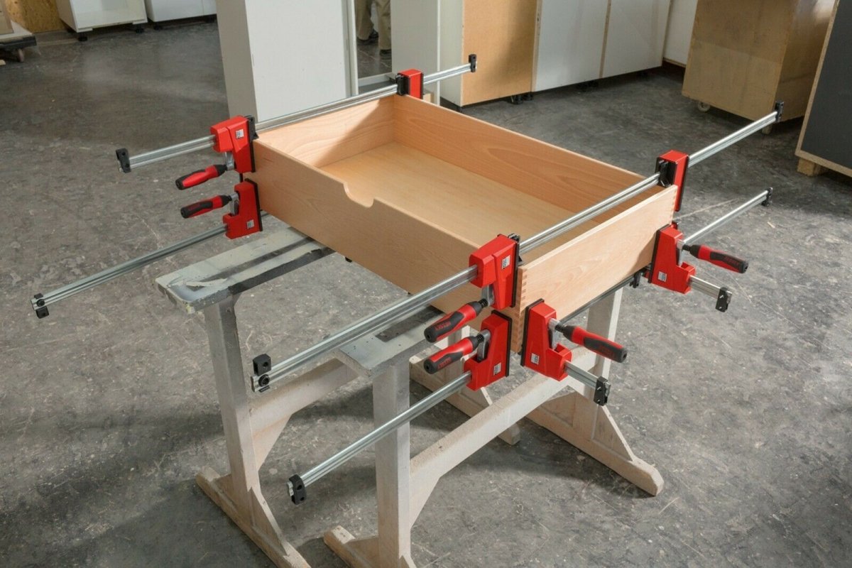 Bessey K Body REVOlution Parallel Clamp 18" KRE3518