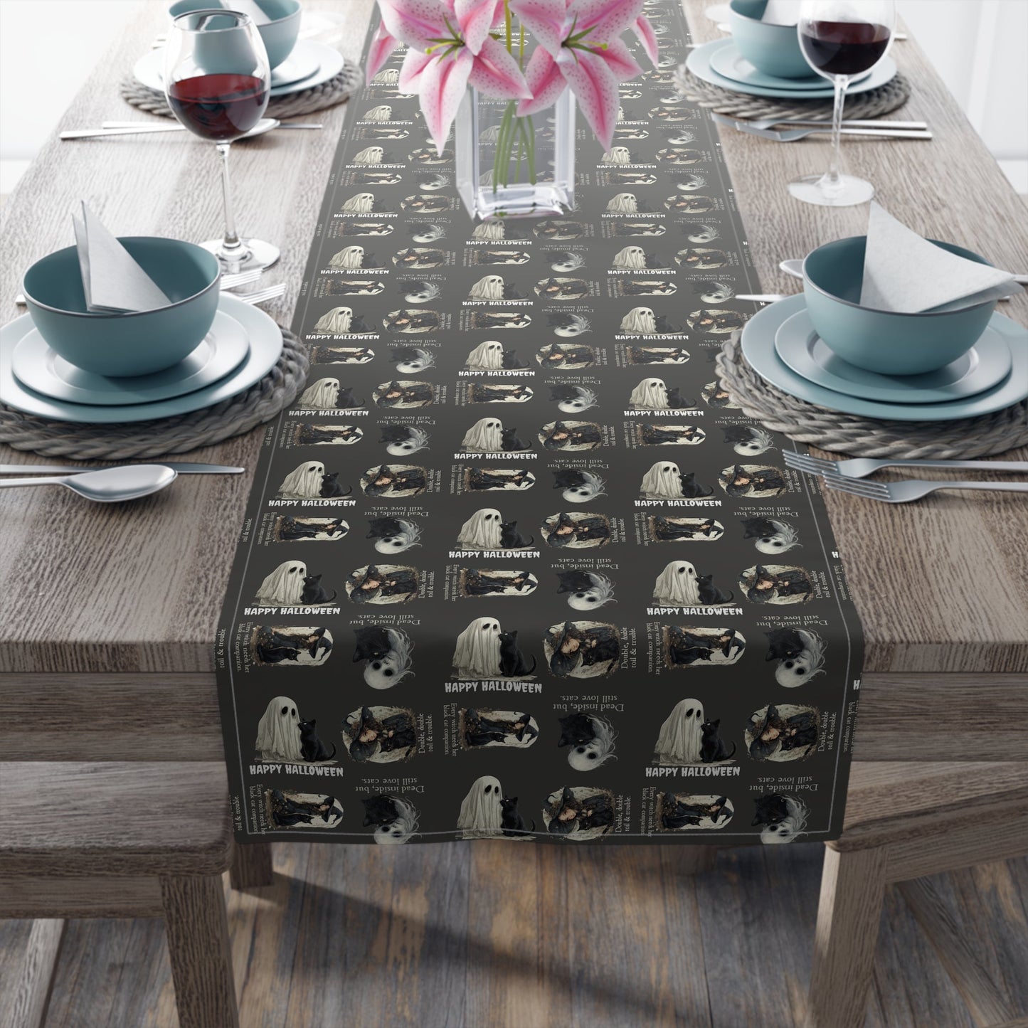 Cat Themed Halloween Table Runner for Festive Decoration