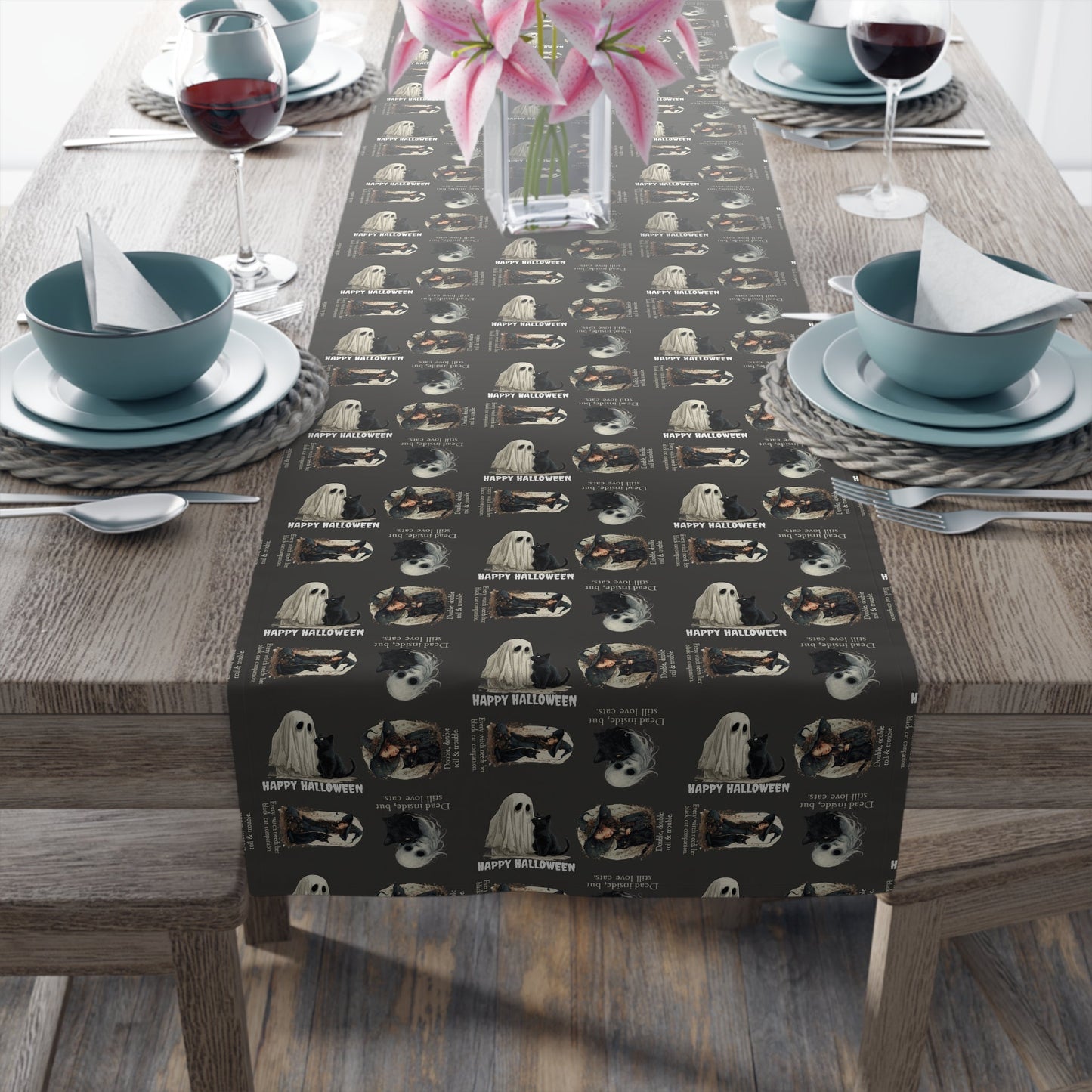 Cat Themed Halloween Table Runner for Festive Decoration
