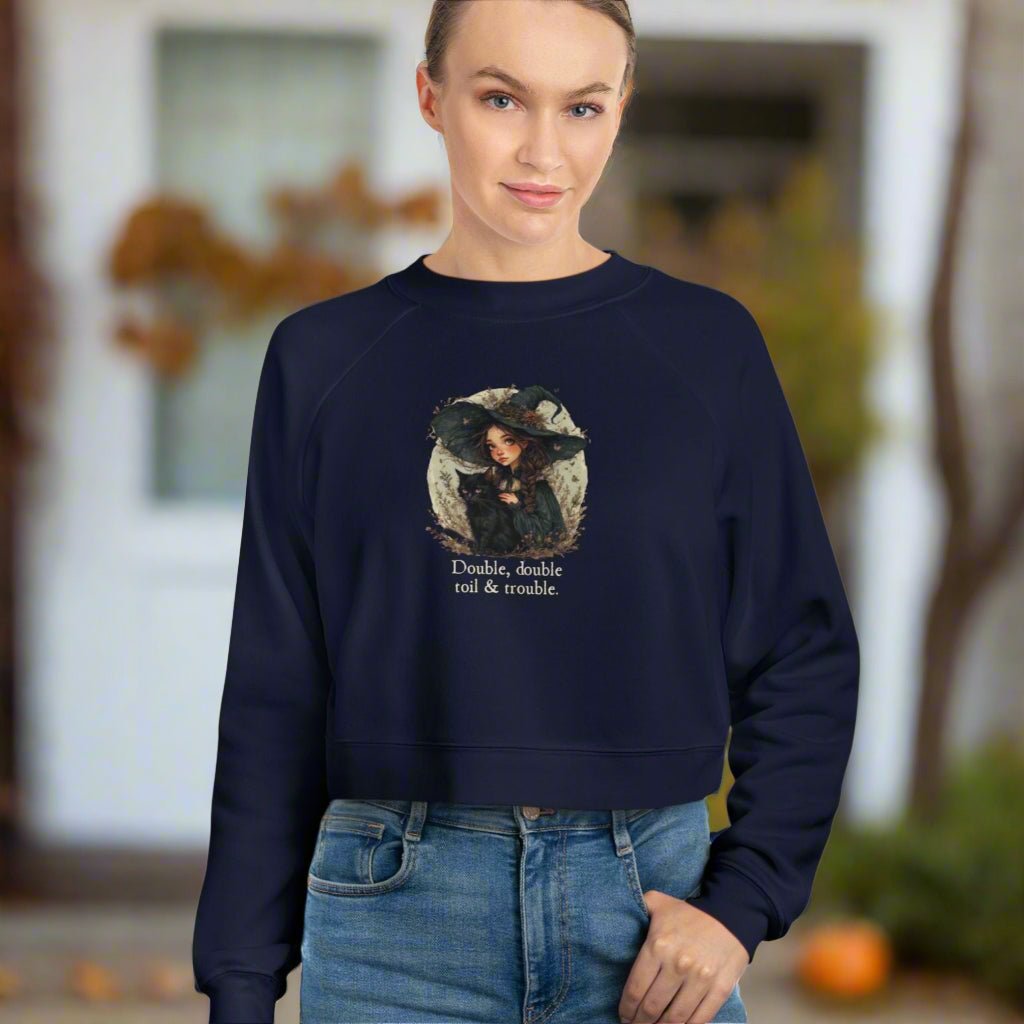 Cute Witchy Cat Lady Cropped Sweatshirt for Women - Halloween Pullover