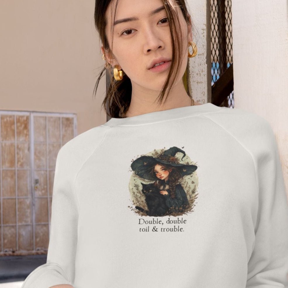 Cute Witchy Cat Lady Cropped Sweatshirt for Women - Halloween Pullover