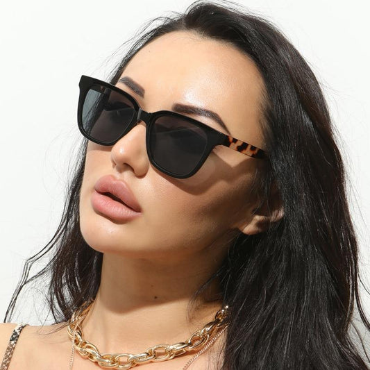 Fashionable Square Size New Female Candy Color Sunglasses For Male New Street Shooting Wind Glasses For Men & Women Sport Polarized Sunglasses Outdoor Riding Square Windproof Eyewear