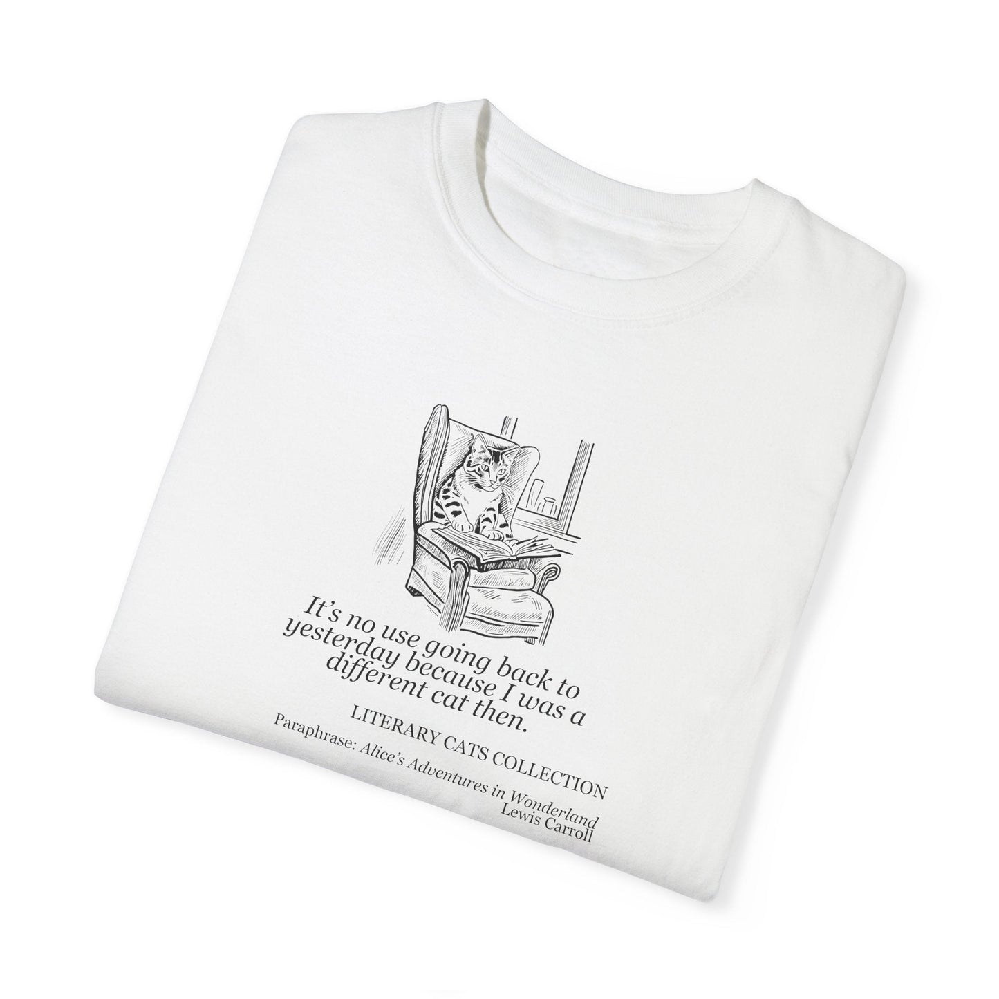 Literary Cat Unisex T-Shirt - Alice in Wonderland