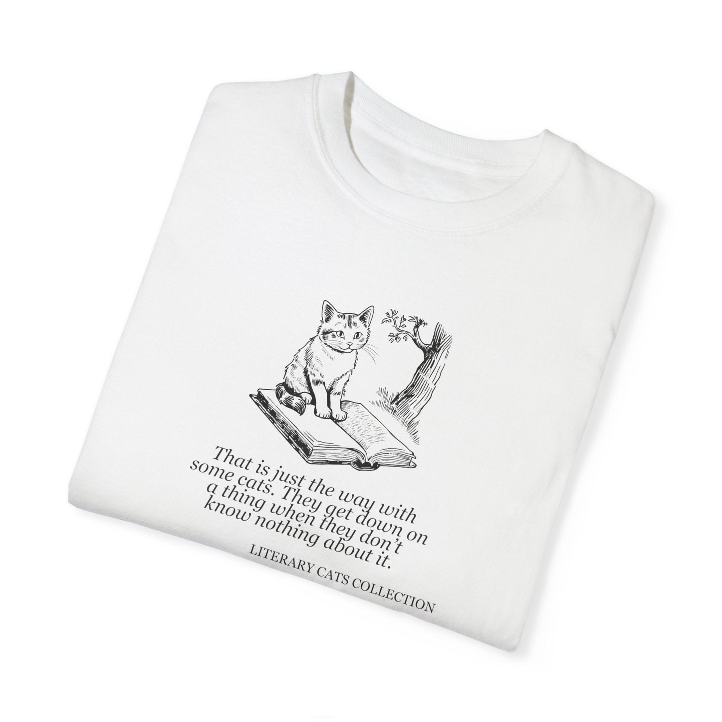 Literary Cat Unisex T-Shirt - Huckleberry Finn