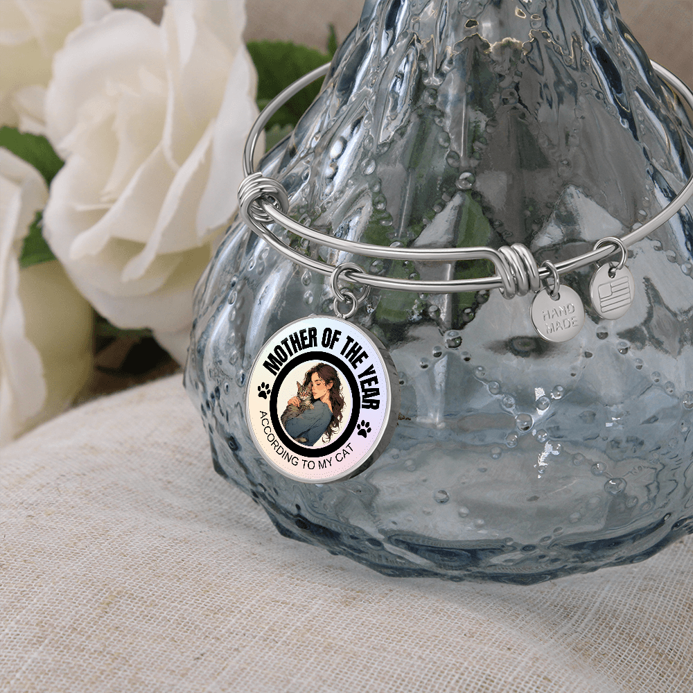 Mother of the Year Cat-Themed Bracelet